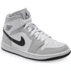 Jordan Air  1 Mid Sneaker