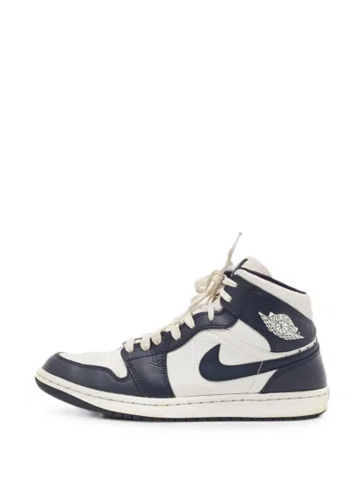 Pre-owned Jordan Air  1 Mid Sneakers In White