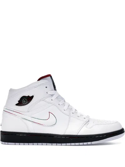 Jordan Air  1 Retro Cinco De Mayo Sneakers In White