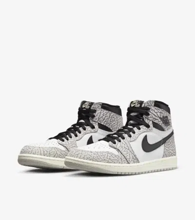 Jordan Air  1 Retro High Og Dz5485-052 Men's White Cement Running Shoes Ank484 In Grey