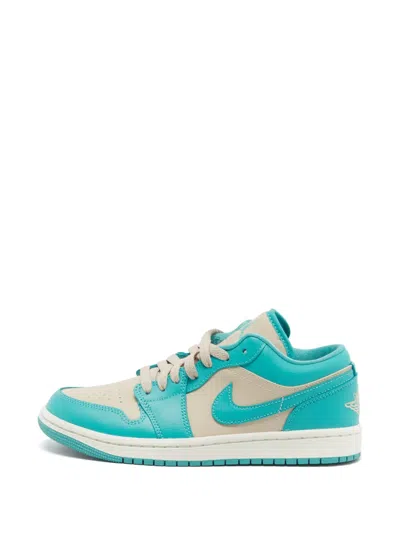 Pre-owned Jordan Air  1 Sneakers In Blue