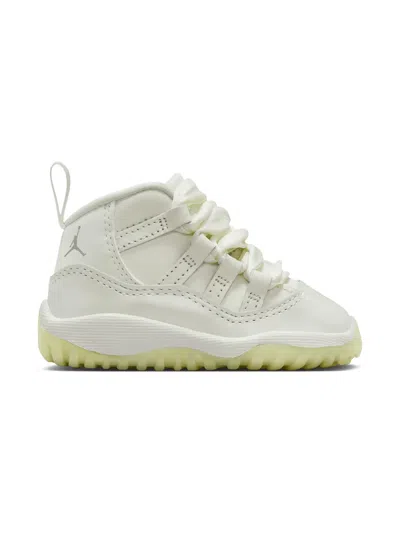 Jordan Babies' Air  11 Trainers In White