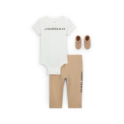 Jordan Baby Baseline 3-piece Set In White