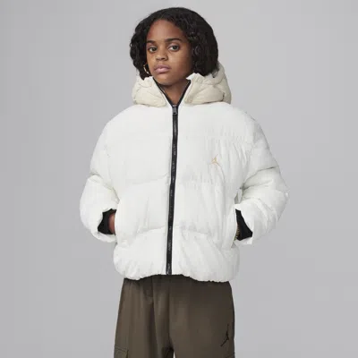 Jordan Big Kids' Heaviest Weight Puffer In White