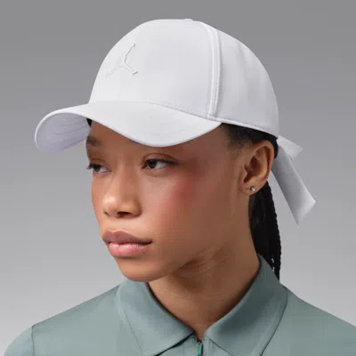 Jordan Club Structured Golf Cap In White
