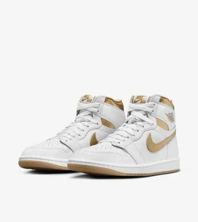 Pre-owned Jordan Fd2596-107 Nike Air  1 Retro High Og White And Gold (women's)