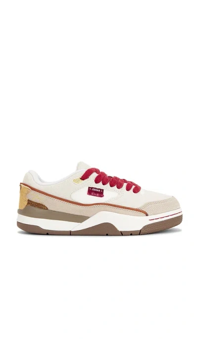 Jordan Flight Court Se Sneaker In Neutral
