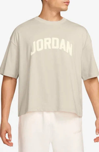 JORDAN JORDAN FLIGHT ESSENTIALS BOXY FIT GRAPHIC T-SHIRT