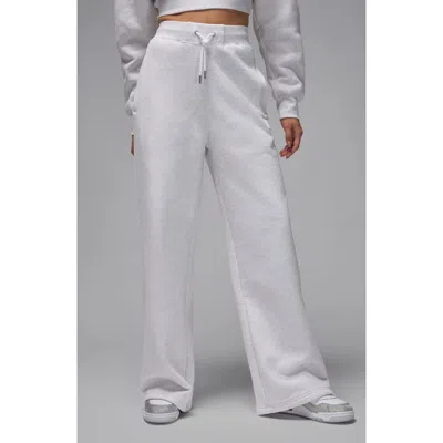 Jordan Flight Fleece Sweatpants In Gray