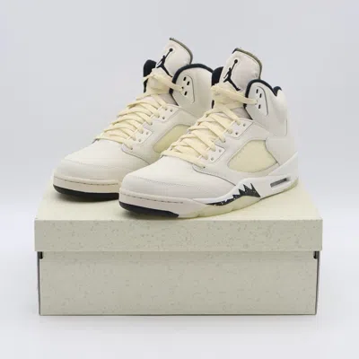 Pre-owned Jordan Fn7405-100 Nike Air  5 Retro Sail Black Light Orewood Brown Milk (men's) In White