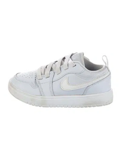 Pre-owned Jordan Babies' Girls' Low Top Sneakers In White