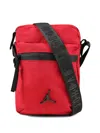 Jordan Jan Airborne Shoulder Bag In 红色