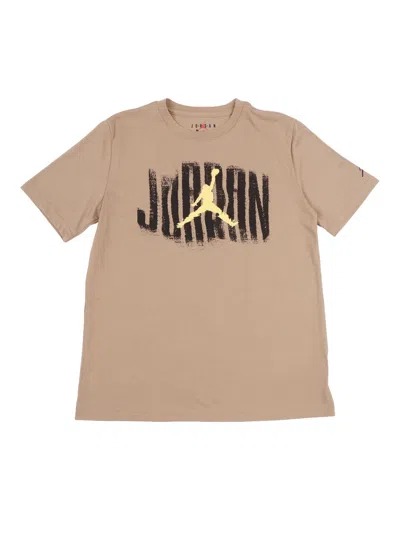 Jordan Jdb  Distressed Ss Tee In Brown