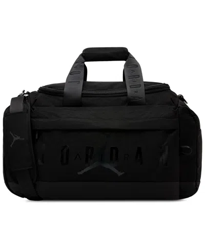 Jordan Large Logo Duffel Bag In Black