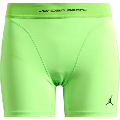 Jordan Leak Protection Period Bike Shorts In Electric Green