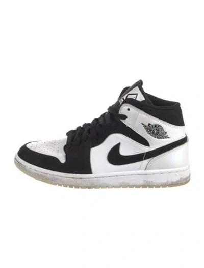 Pre-owned Jordan Leather Colorblock Pattern Athletic Sneakers In Gray