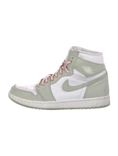 Pre-owned Jordan Leather Colorblock Pattern Sneakers In Green