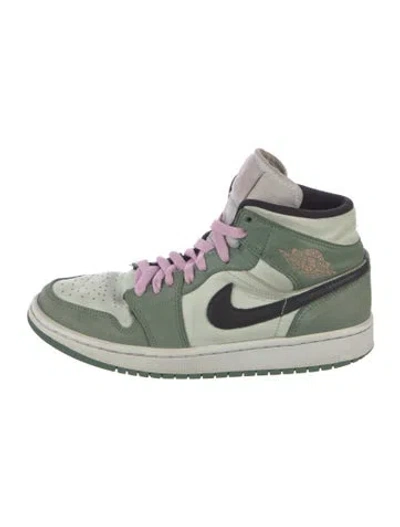 Pre-owned Jordan Leather Colorblock Pattern Sneakers In Green
