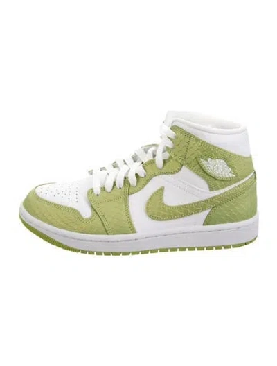 Pre-owned Jordan Leather Colorblock Pattern Sneakers In Green