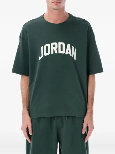 Jordan Flight Essentials Boxy Fit Graphic T-shirt In Green