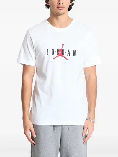 Jordan Logo-graphic T-shirt In White
