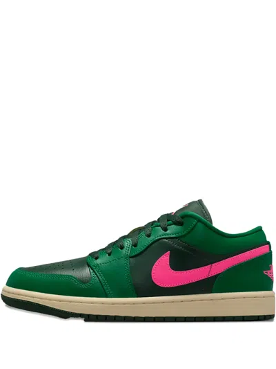 JORDAN LOW SWOOSH TRAINERS