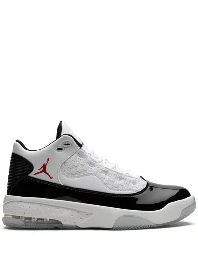 Jordan Max Aura 2 "gym Red" Sneakers In White