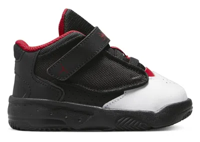 Pre-owned Jordan Max Aura 4 Sneakers In Black/white/gym Red