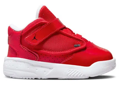 Pre-owned Jordan Max Aura 4 Sneakers In University Red/black/white