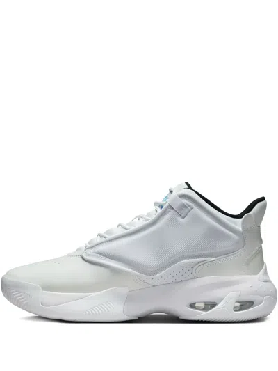 Jordan Max Aura 4 Sneakers In White