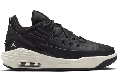 Pre-owned Jordan Max Aura 5 Sneakers In Black/phantom