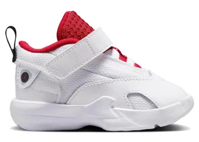 Pre-owned Jordan Max Aura 6 Sneakers In White/black/gym Red