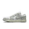 Jordan Men's Air  1 Low Se Shoes In White