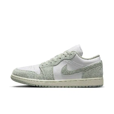 Jordan Men's Air  1 Low Se Shoes In White/green