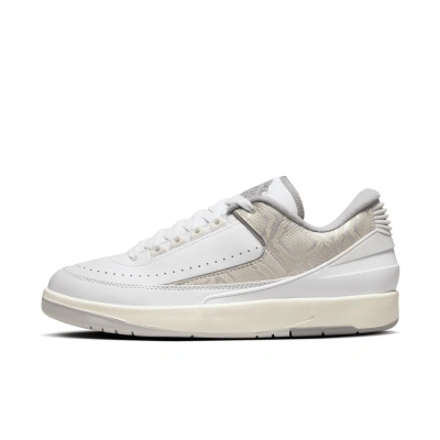 Jordan Men's Air  2 Retro Low "python" Shoes In White