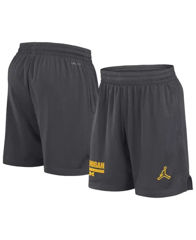Jordan Men's Anthracite Michigan Wolverines 2024 Sideline Mesh Shorts In Anthracite,maize