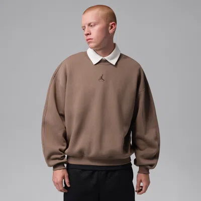 Jordan Men's  Brooklyn Oversized Fleece Crew-neck Sweatshirt In Brown