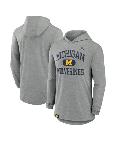 Jordan Michigan Wolverines Blitz Nike Men's Dri-fit College Long-sleeve Hooded T-shirt In Heather Gray