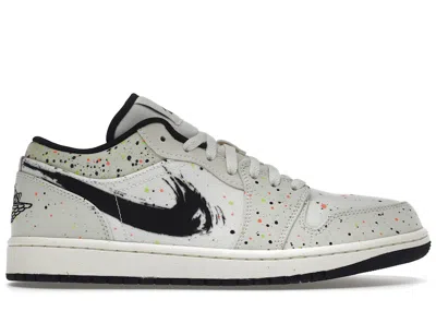 Pre-owned Jordan Men's  1 Low Brushstroke Sneakers In Natural/black