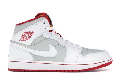 Pre-owned Jordan Men's  1 Retro Hare  (2015) Sneakers In White/true Red/light Silver In Multi