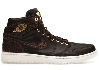 Pre-owned Jordan Men's  1 Retro Pinnacle Sneakers In Baroque Brown/metallic Gold/white In Multi