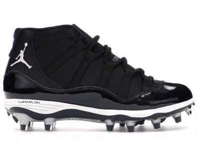 Pre-owned Jordan Men's  11 Retro Cleat Sneakers In Black/white/metallic Silver