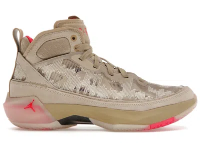 Pre-owned Jordan Men's  37 Sneakers In Wheat/red In Multi