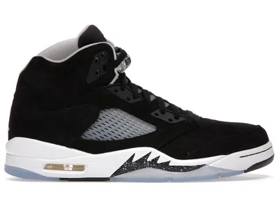 Pre-owned Jordan Men's  5 Retro Moonlight (2021) Sneakers In Black/cool Grey/white In Multi