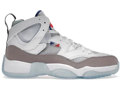 Pre-owned Jordan Men's  Jumpman Two Trey Psg Cool Grey Sneakers In White/pumice/bright Crimson In Multi