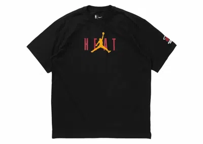 Pre-owned Jordan Men's  Nba Miami Heat Courtside T-shirt In Black