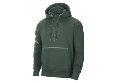 Pre-owned Jordan Men's  Nba Milwaukee Bucks Courtside Fleece Pullover Hoodie In Dark Green