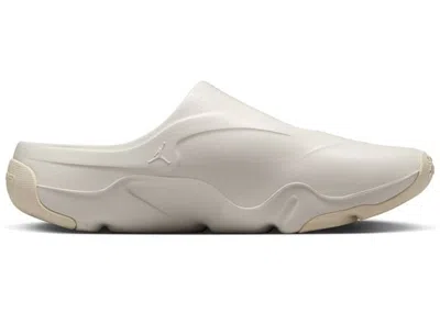 Pre-owned Jordan Men's  Roam Sneakers In Sail/coconut Milk In Sand