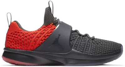 Pre-owned Jordan Men's  Trainer 2 Flyknit Orange Sneakers In Anthracite In Gray