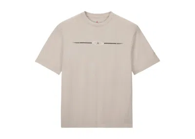 Pre-owned Jordan Men's  X Travis Scott T-shirt In Sail